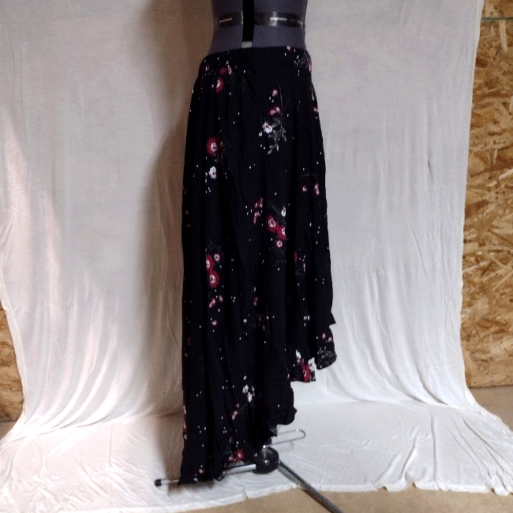 Torrid high low skirt sz 1x